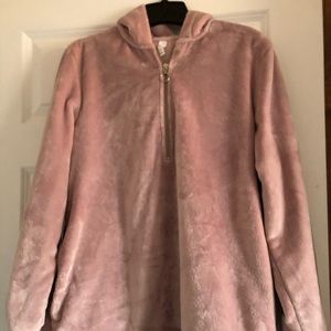 Ideology plush cardigan. NWOT.